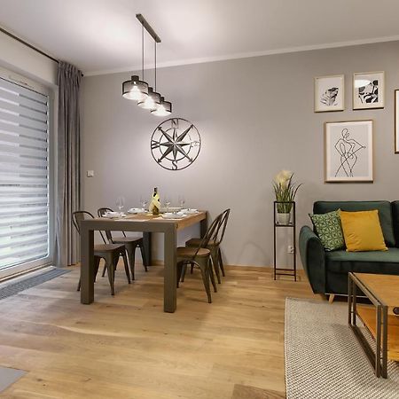 Zentrum II Apartament Parking By Impero Poznań Extérieur photo