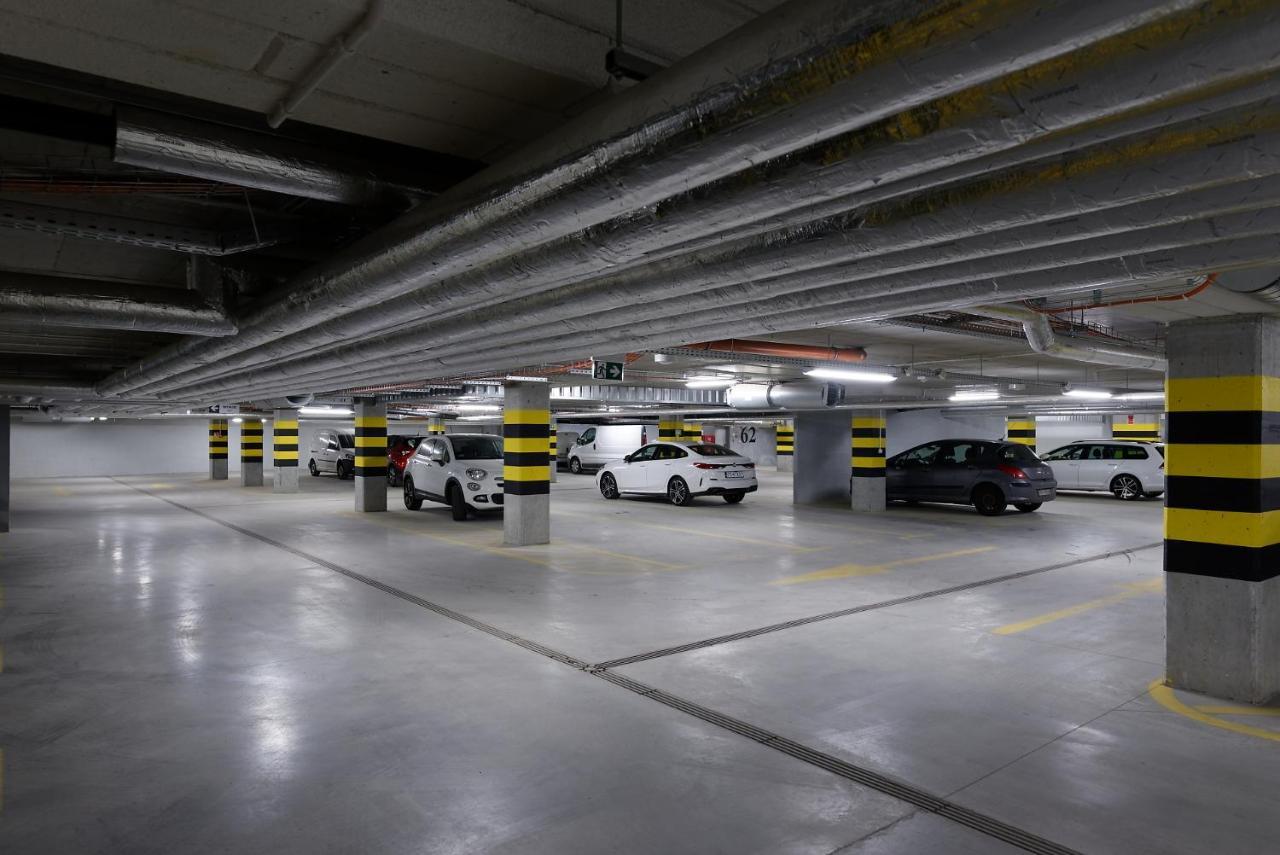 Zentrum II Apartament Parking By Impero Poznań Extérieur photo